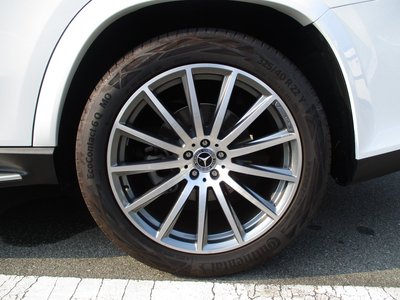 2025 Mercedes-BENZ GLS 照片 9