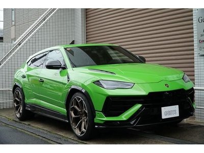 LAMBORGHINI URUS - 1