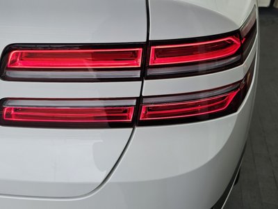 GENESIS GV80 - 10