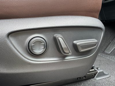 2025 Toyota LAND CRUISER 250 — миниатюра 41