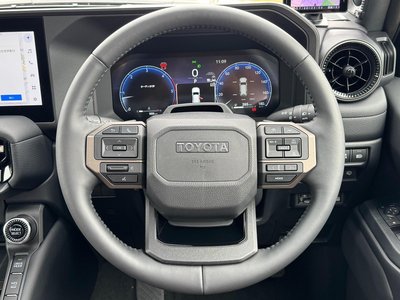2025 Toyota LAND CRUISER 250 — миниатюра 35