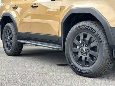 2025 Toyota LAND CRUISER 250 — миниатюра 21