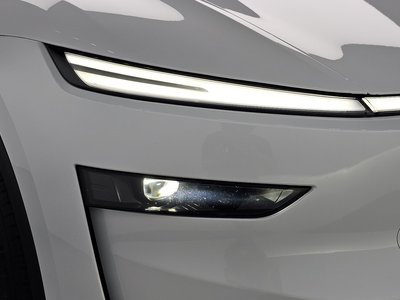 2025 Tesla MODEL Y photo 9