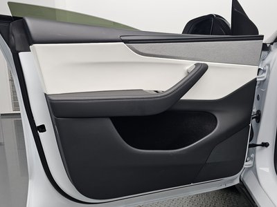 صورة مصغرة 14 لـ 2025 Tesla MODEL Y