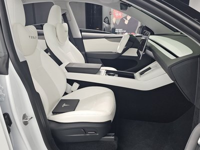 صورة مصغرة 16 لـ 2025 Tesla MODEL Y