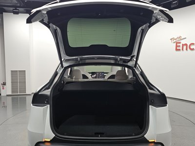صورة مصغرة 33 لـ 2025 Tesla MODEL Y