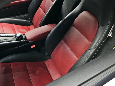 2020 Porsche 718 缩略图 32
