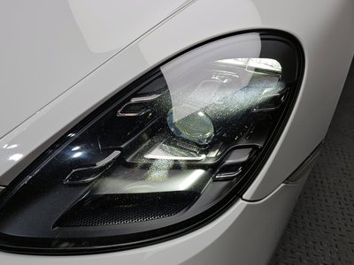 صورة 9 لـ 2020 Porsche 718