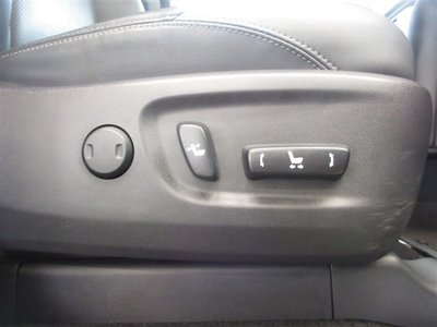 صورة مصغرة 30 لـ 2023 Toyota LAND CRUISER PRADO