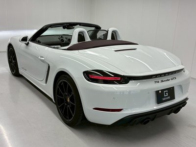 صورة مصغرة 16 لـ 2024 Porsche 718