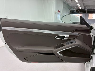 صورة مصغرة 45 لـ 2024 Porsche 718