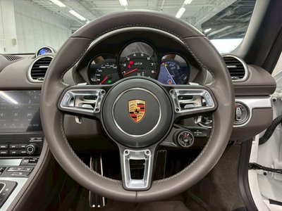 صورة مصغرة 32 لـ 2024 Porsche 718