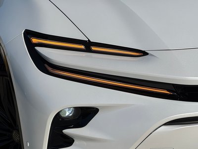 TOYOTA CROWN SPORT - 7