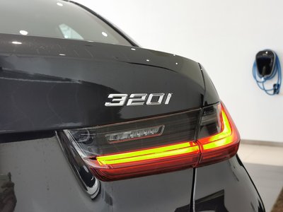2025 BMW 3 SERIES 缩略图 15