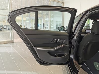 2025 BMW 3 SERIES 缩略图 64