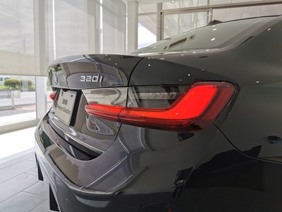 2025 BMW 3 SERIES 缩略图 16