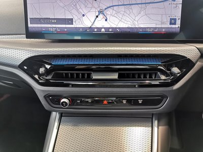 2025 BMW 3 SERIES 缩略图 44
