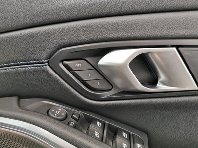 2025 BMW 3 SERIES 缩略图 25
