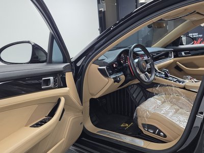 PORSCHE PANAMERA - 10