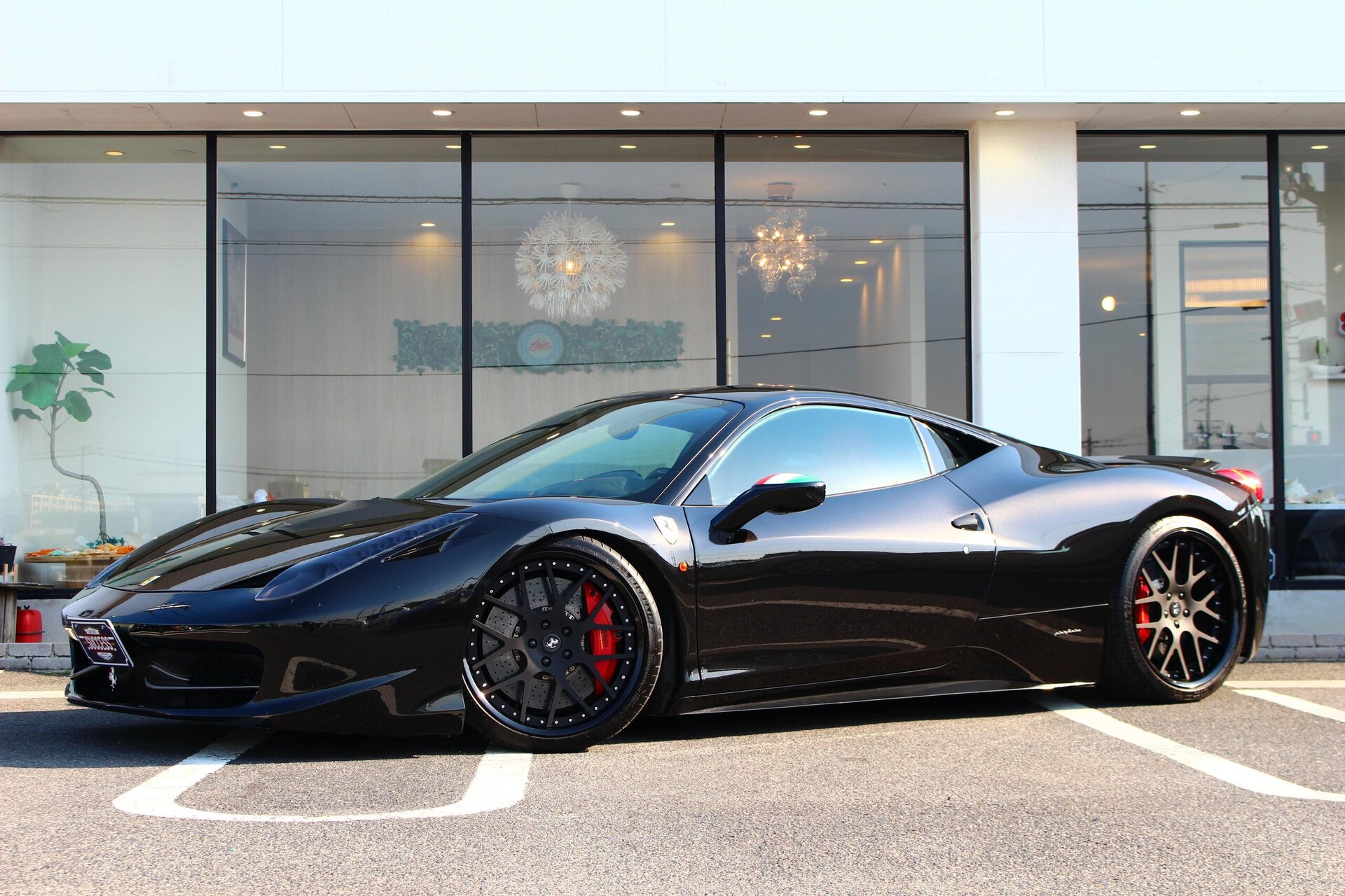 FERRARI 458 ITALIA - View 1