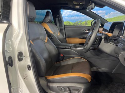 TOYOTA CROWN CROSSOVER - 9