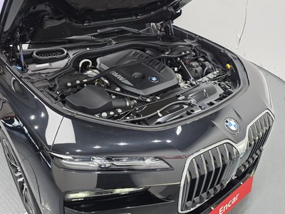 BMW 7 SERIES - 7
