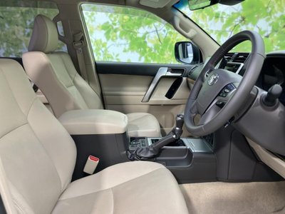 TOYOTA LAND CRUISER PRADO - 4