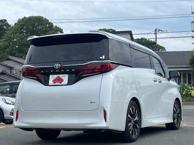 TOYOTA ALPHARD - 9