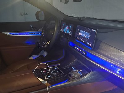 BMW I7 - 9
