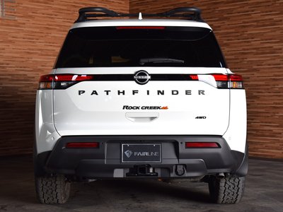 NISSAN PATHFINDER - 7