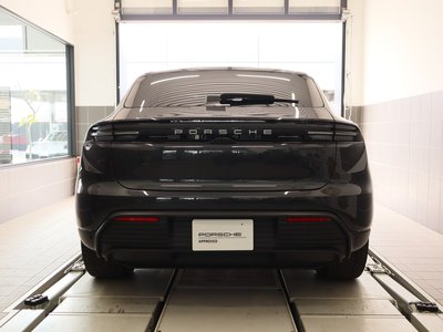 PORSCHE MACAN - 5