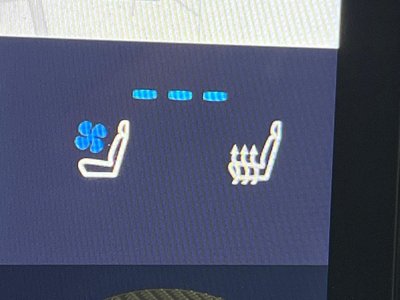 2023 Lexus RX thumbnail 37