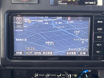 TOYOTA LAND CRUISER 70 - 4