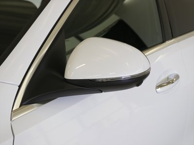 MERCEDES-BENZ C-CLASS - 7