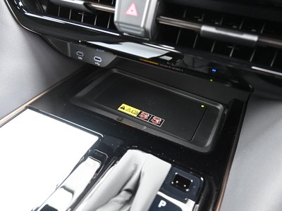 2024 Toyota ALPHARD thumbnail 30