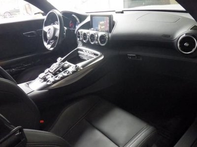 صورة 2 لـ 2016 Mercedes-BENZ MERCEDES-AMG