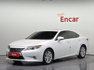 LEXUS ES - 1