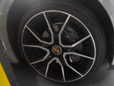 صورة مصغرة 15 لـ 2023 Porsche TAYCAN