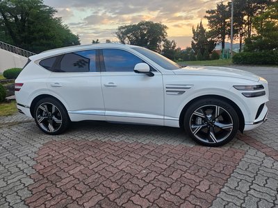 GENESIS GV80 - 4