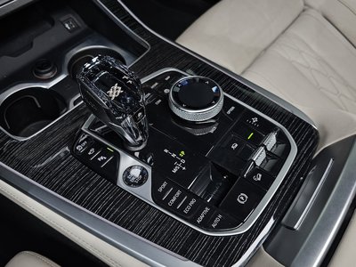2022 BMW X7 照片 9