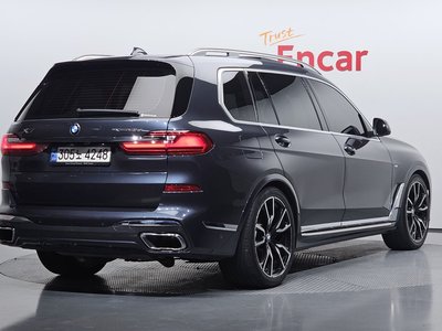 2022 BMW X7 照片 4