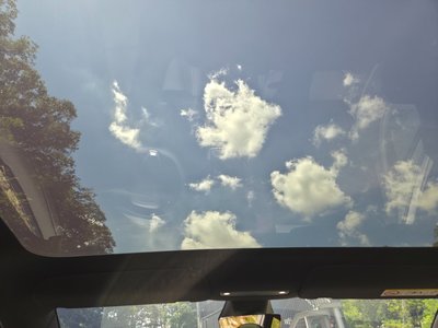 2026 Tesla MODEL Y — миниатюра 17