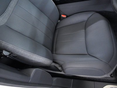 2025 LAND Rover RANGE ROVER 缩略图 24