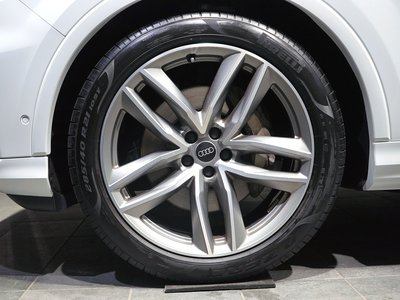 AUDI Q7 - 3