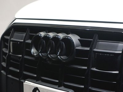 AUDI Q7 - 2