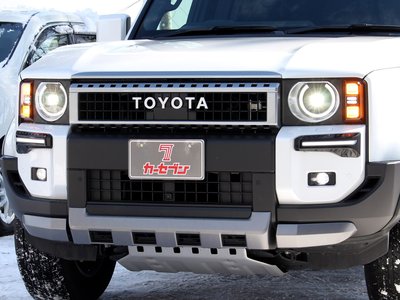 TOYOTA LAND CRUISER 250 - 5