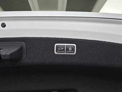2023 Genesis G80 (RG3) thumbnail 31