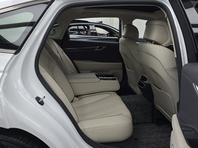 2023 Genesis G80 (RG3) thumbnail 17