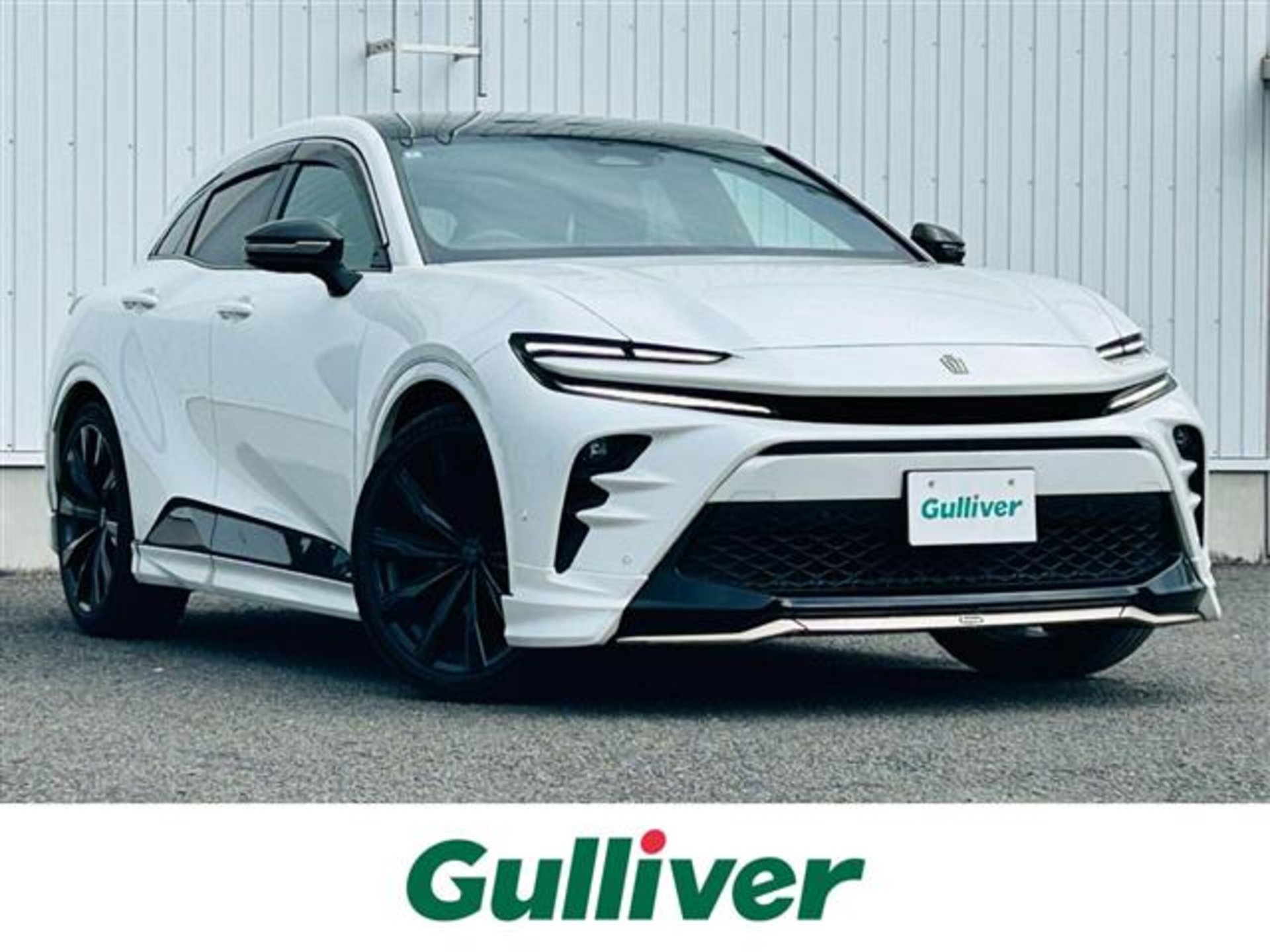 TOYOTA CROWN SPORT - View 1