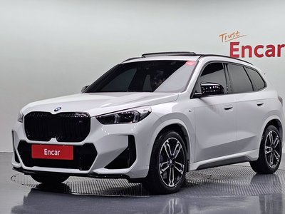 BMW X1 - 1